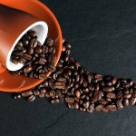 Aj pitie kávy môže mať pozitívne účinky na vaše telo